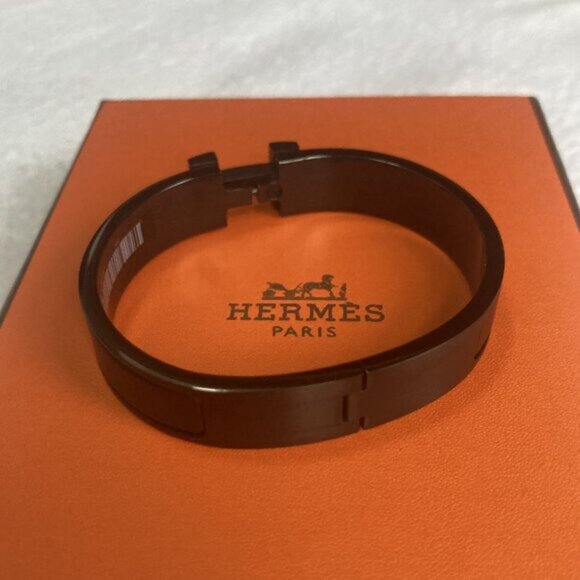 Hermes Black Warrior Enamel Matte Matte Titanium Steel Bracelet PM

Fits small - Picture 3 of 8